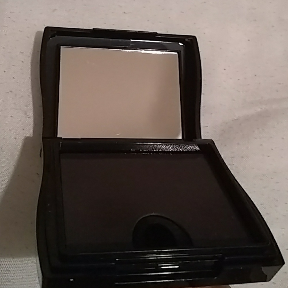 Mini Compact Make Up Case - Picture 2 of 2
